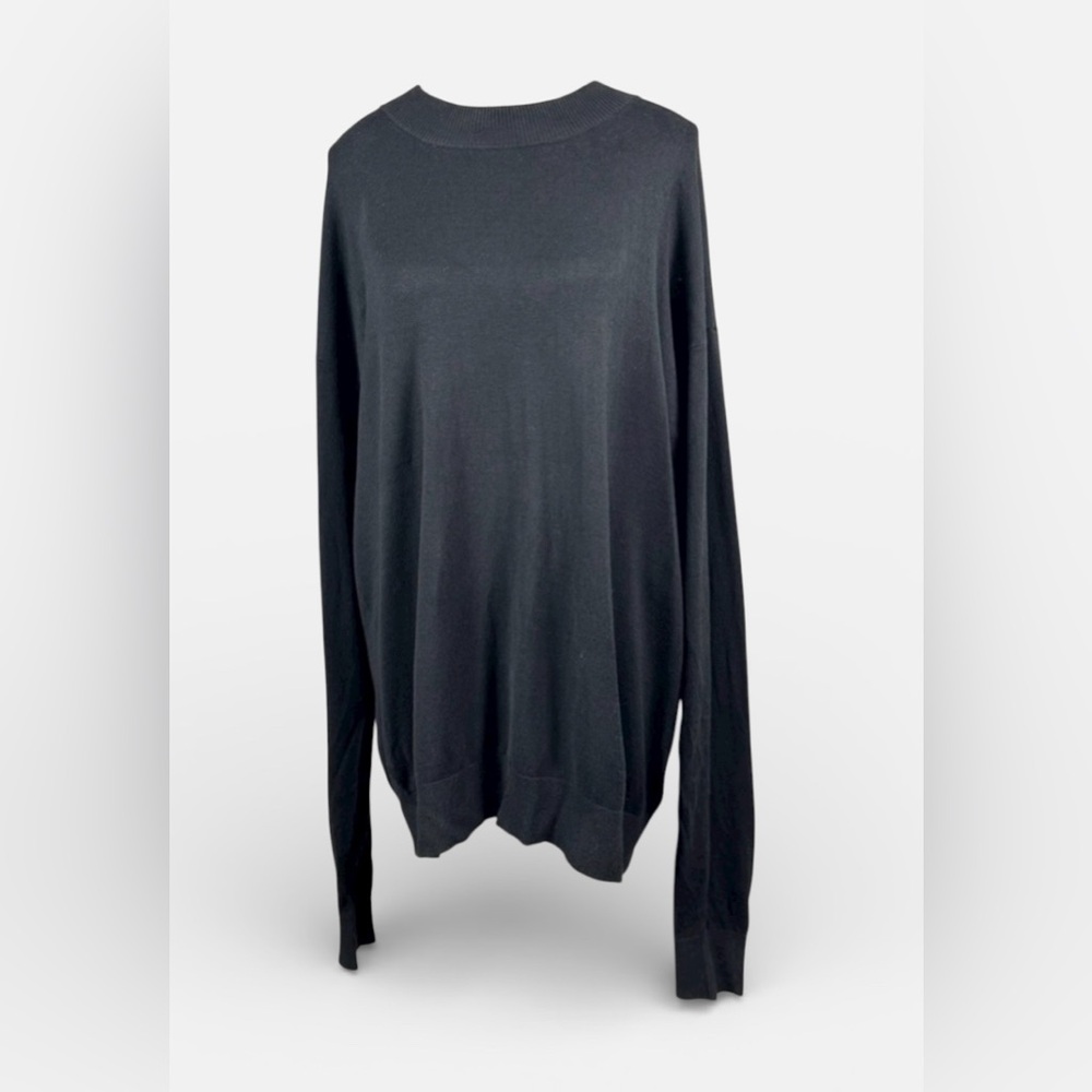 Classic Crew Neck Sweater - Black